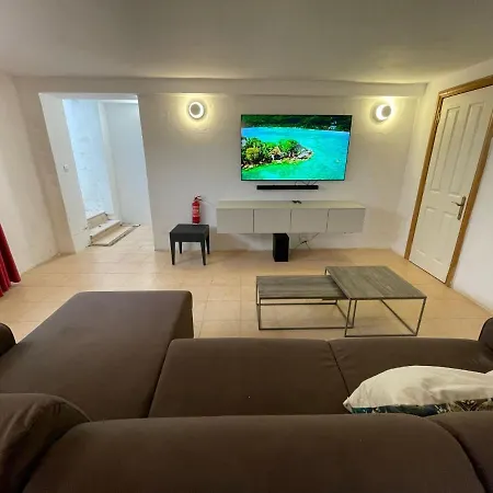 Bernardette * 沙拉