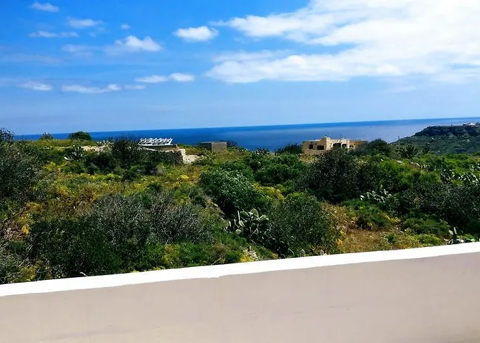 Bernardette Villa Xagħra